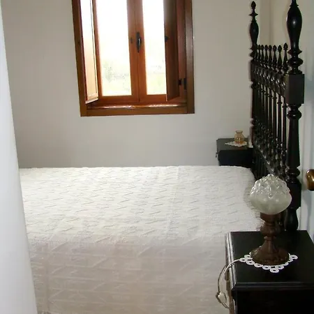 3 Bedrooms House With Garden And Wifi At Baiao 5 Km Away From The Beach * バイアン